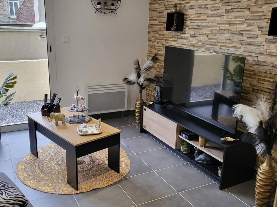 Ferienwohnung Chez Aline Calais Exterior foto